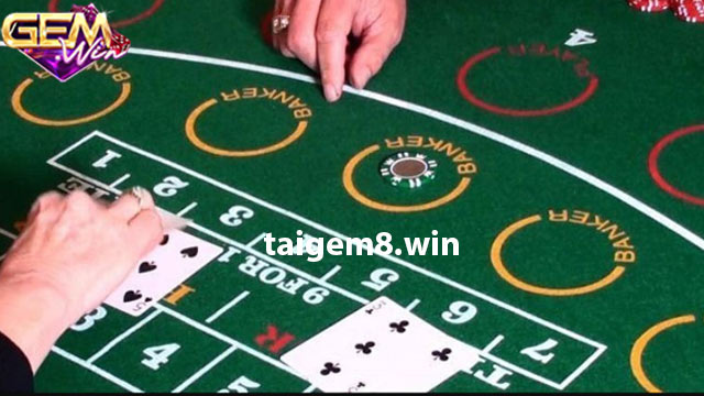 Kiểm soát cảm xúc trong nguyên tắc chơi Baccarat